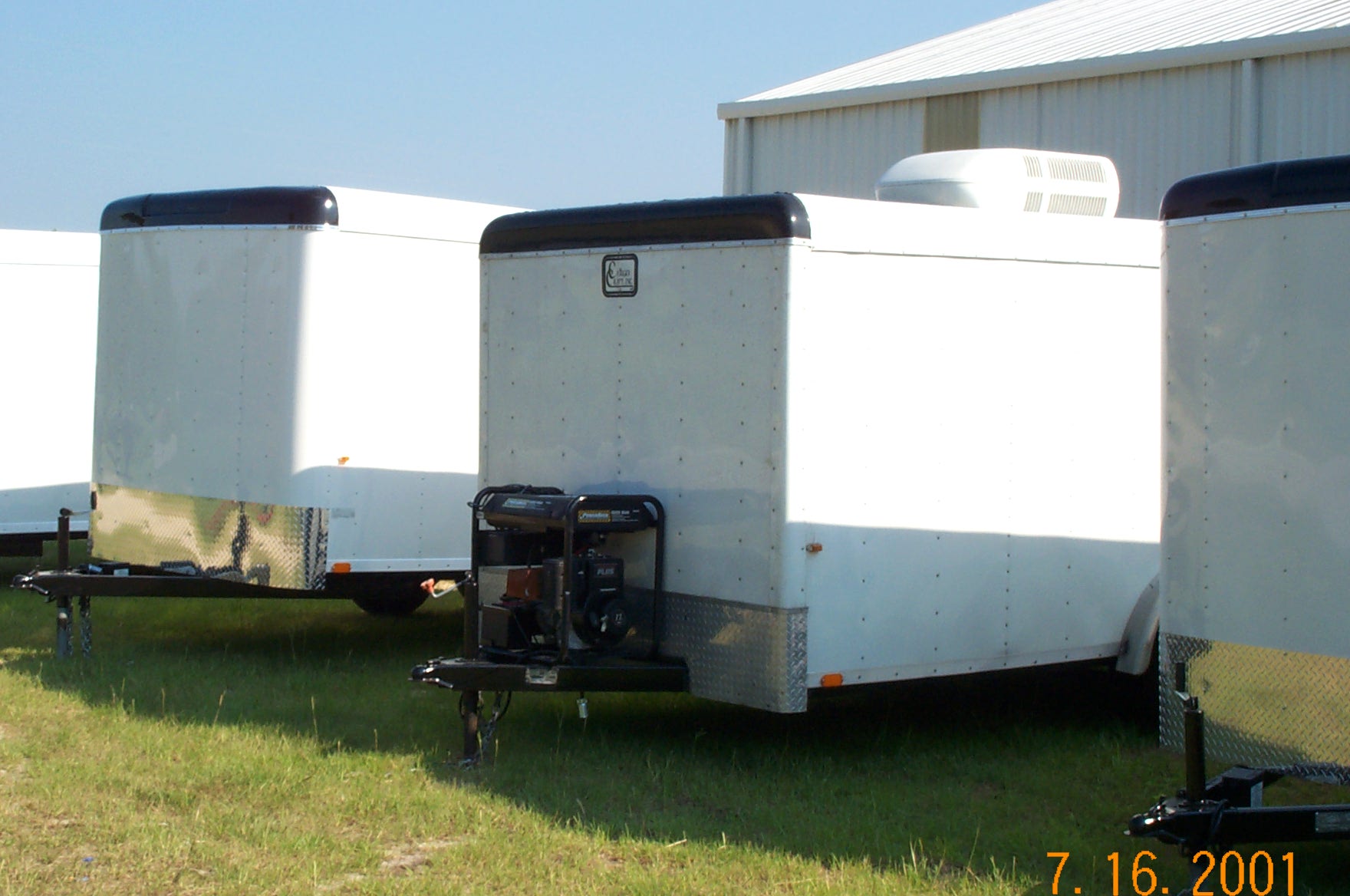 trailers024.jpg
